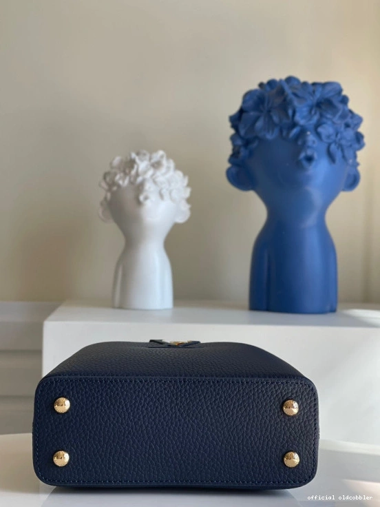 Official oldcobbler VUITTON LOUIS MINI CAPUCINES 0817